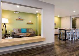 Woodspring Suites Southington 2