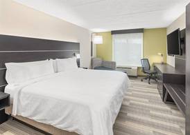 Holiday Inn Express & Suites GREENVILLE-I-85 & WOODRUFF RD by IHG 5