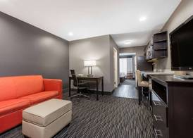 Hawthorn Extended Stay by Wyndham Columbus West 5
