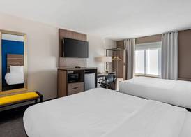 Comfort Inn & Suites Harrisburg-Hershey North 5