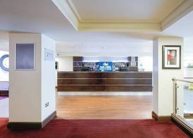 Gloucester Robinswood Hotel By Sunday 5