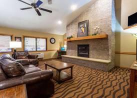 AmericInn by Wyndham Hartford WI 2