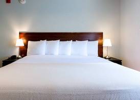 LIC Hotel 5