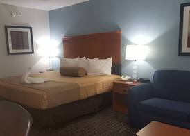 The Hotel@Dayton South 3