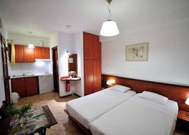 Eye Q Resort Seaview 2