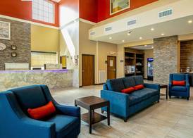 Comfort Suites Fishkill near Interstate 84 2