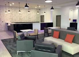 La Quinta Inn & Suites by Wyndham Corpus Christi Southeast 5