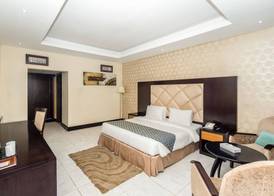 Flamingo Beach Hotel 4