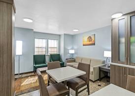 Quality Inn & Suites North Mesquite I-30 4