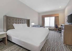 Best Western PLUS Peppertree Inn at Omak 3