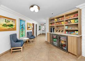 Best Western Plus Yacht Harbor Inn 3