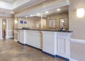 Days Inn by Wyndham Alta Vista 5