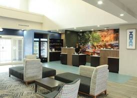 La Quinta Inn and Suites by Wyndham - Schertz 3