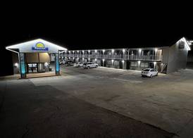 Days Inn By Wyndham Branson Near Theatre District 3