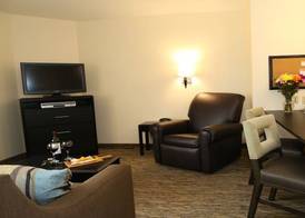 Candlewood Suites EAST LANSING by IHG 3