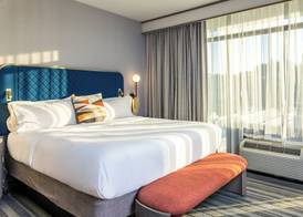 voco THE CLAIR CINCINNATI DOWNTOWN by IHG 5