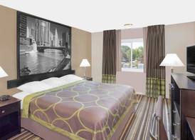 Super 8 by Wyndham Morton Grove/Chicago 4