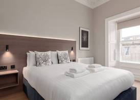 Destiny Scotland George IV Apartments 2