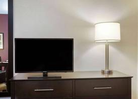 La Quinta Inn by Wyndham Miami Airport North 5