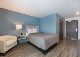 WoodSpring Suites Concord-Charlotte Speedway 5