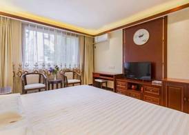 Zhongyouyuan Hotel (Beijing Niujie Metro Station Xuanwu Hospital Branch 4