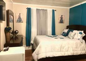 Bella's Boutique Hotel 4