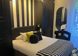 Hotel Du Croisé 5