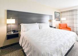 Holiday Inn CHARLOTTESVILLE-UNIV AREA by IHG 2