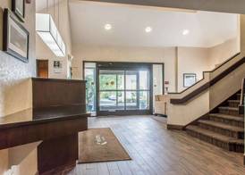 Sleep Inn & Suites of Lancaster County 5