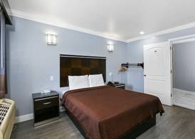 3rd Avenue Inn 5