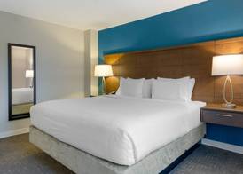 StayBridge Suites - Orlando Royale Parc Suites 4