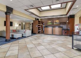 Best Western Plus Augusta Civic Center Inn 2