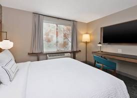 Fairfield Inn & Suites by Marriott Kalamazoo 4