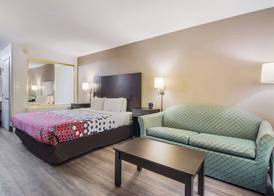Econo Lodge Garner - Raleigh 4