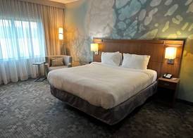 Courtyard by Marriott Asheville Airport 5