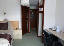 Leys Hotel 5