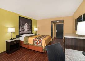 Super 8 by Wyndham Raleigh North East 3