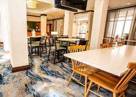 Fairfield by Marriott San Antonio Alamo Plaza Convention Center 3