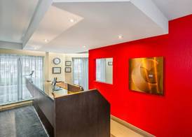 Comfort Inn Ancienne-Lorette - Quebec Airport 2