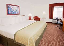 Baymont by Wyndham St. Joseph/Stevensville 5