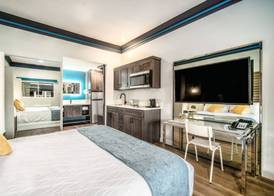 Aspire Inn Studios & Spas 3