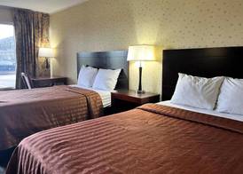 Travelodge by Wyndham Seymour 5