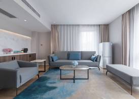 Holiday Inn Express Beijing Shijingshan Lakeview by IHG 2