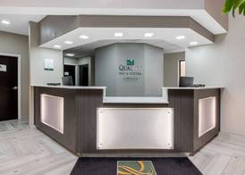 Quality Inn & Suites Brownsburg - Indianapolis West 2