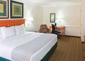 Rodeway Inn 2