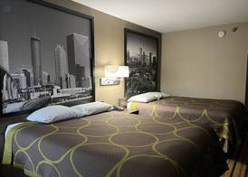 Super 8 by Wyndham Norcross/I-85 Atlanta 3