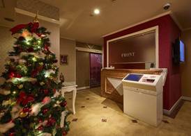 Hotel Christmas (Leisure Hotel) 2