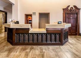 Riverview Inn & Suites, an Ascend Collection Hotel 3