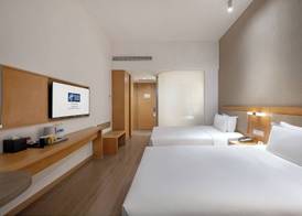 Holiday Inn Express Chengdu Huanhuaxi by IHG 3
