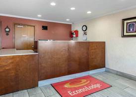 Econo Lodge Lexington Southeast 3